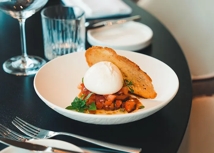 Отель Der Valk Delft A4 4*